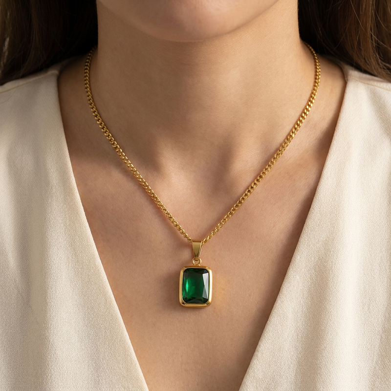 Collier Femme Pendentif Émeraude Vintage