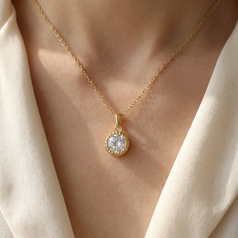 Collier Femme Solitaire Cristal Arc-en-Ciel Plaqué Or