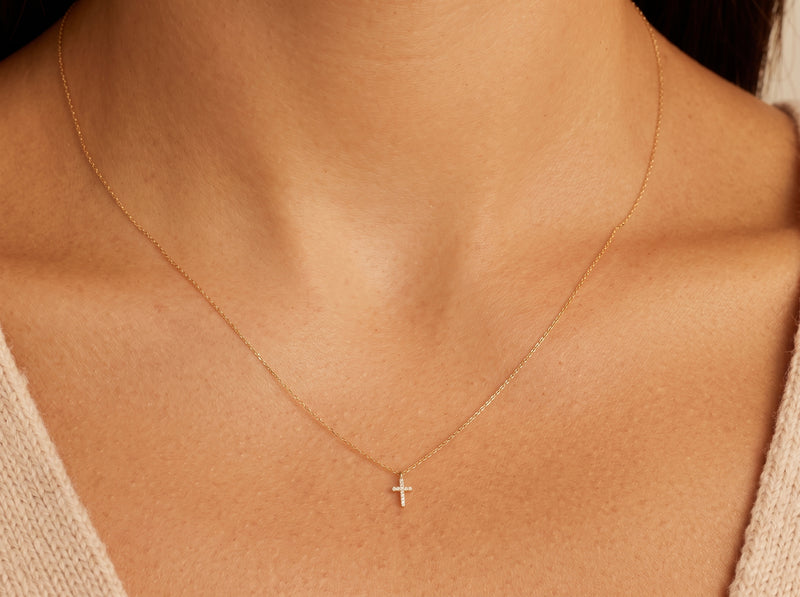 Collier Croix Zircone Pavée Plaqué Or 14 Carats